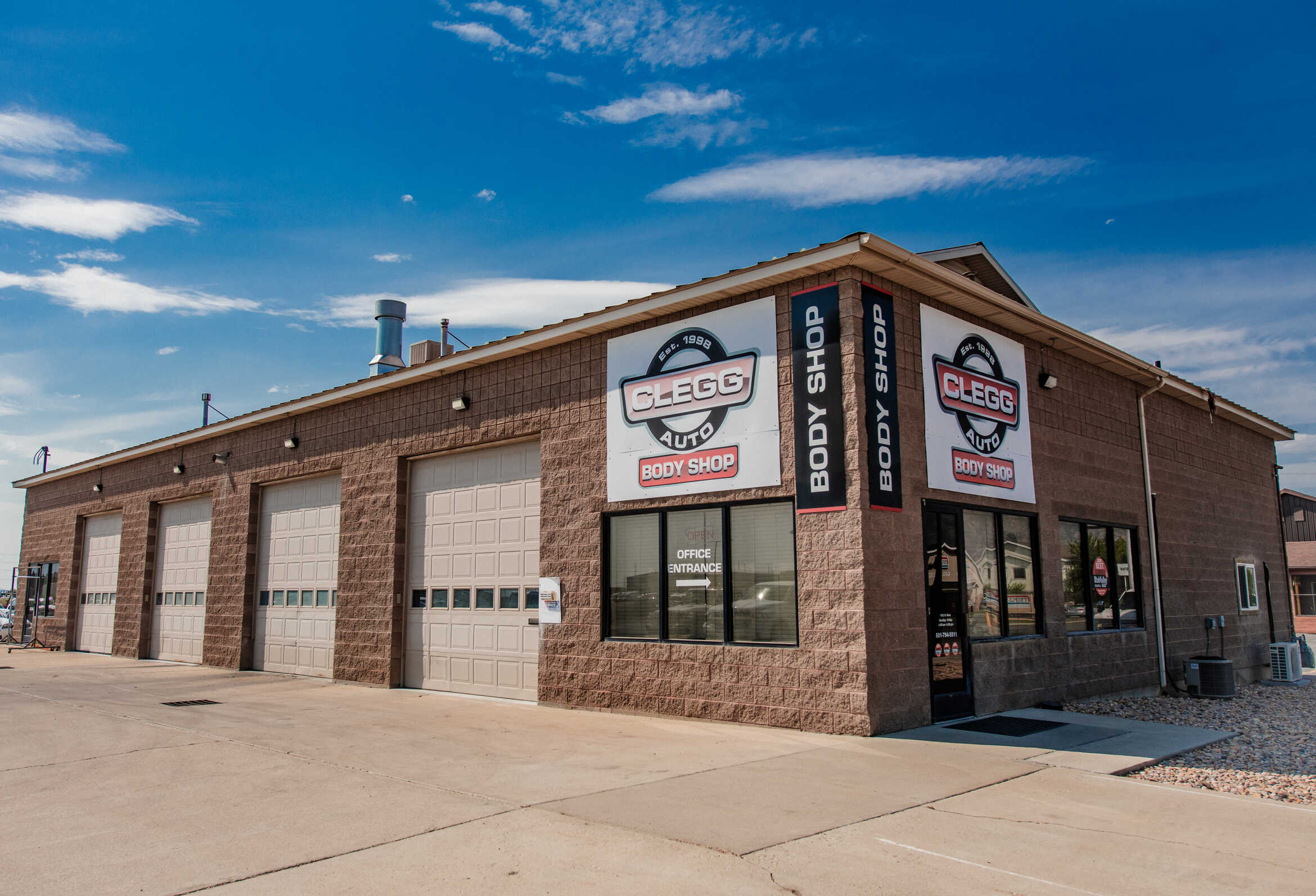 Auto Body & Collision's Location